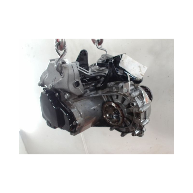 BOITE A VITESSE MECANIQUE VOLKSWAGEN GOLF 1.6 TDI