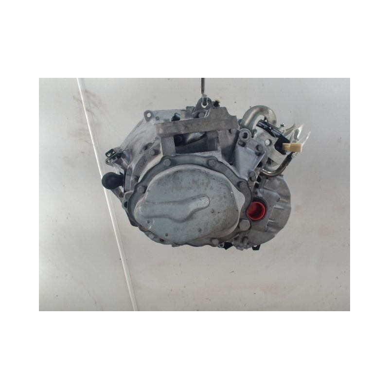 BOITE A VITESSE MECANIQUE PEUGEOT 207 1.6 HDi