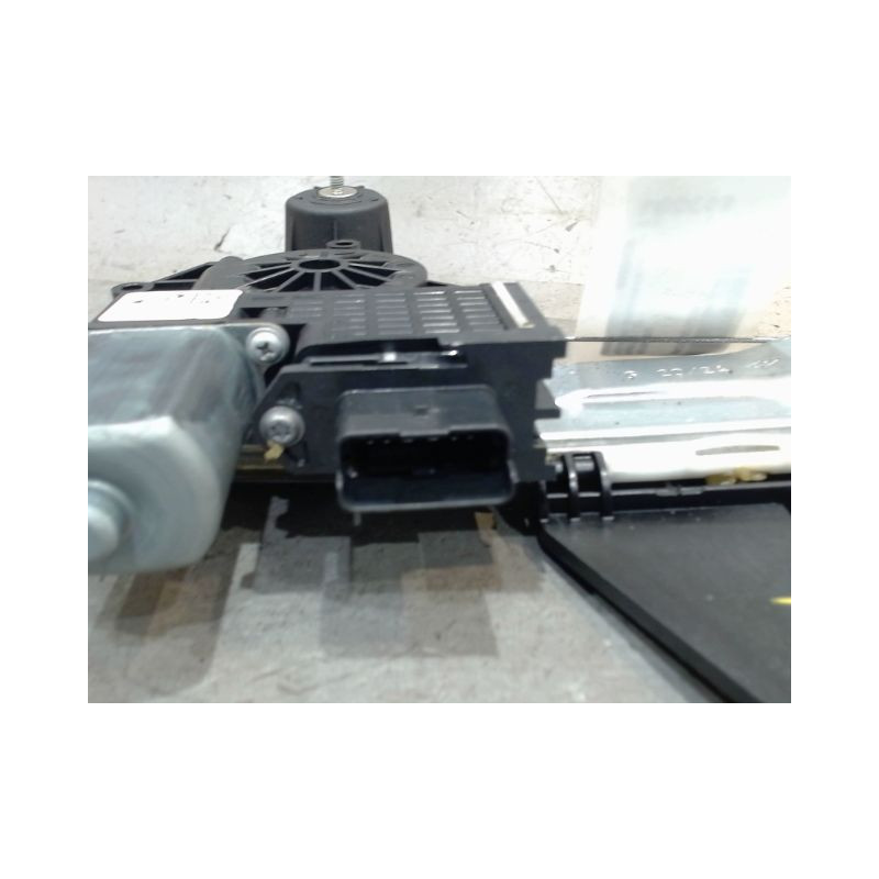 MECANISME+MOTEUR LEVE-GLACE AVANT GAUCHE DACIA JOGGER