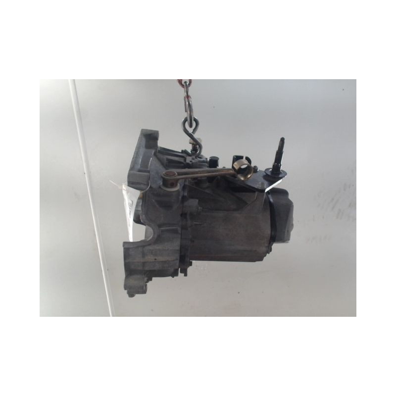 BOITE A VITESSE MECANIQUE PEUGEOT 206 1.4 i