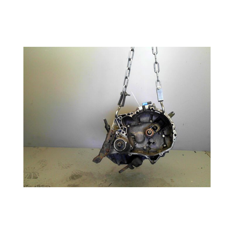 BOITE A VITESSE MECANIQUE RENAULT CLIO 1.4 
