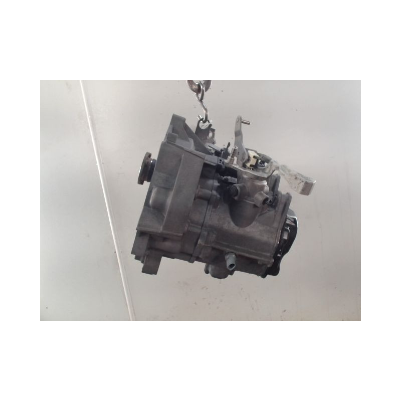 BOITE A VITESSE MECANIQUE VOLKSWAGEN POLO 1.4 16V