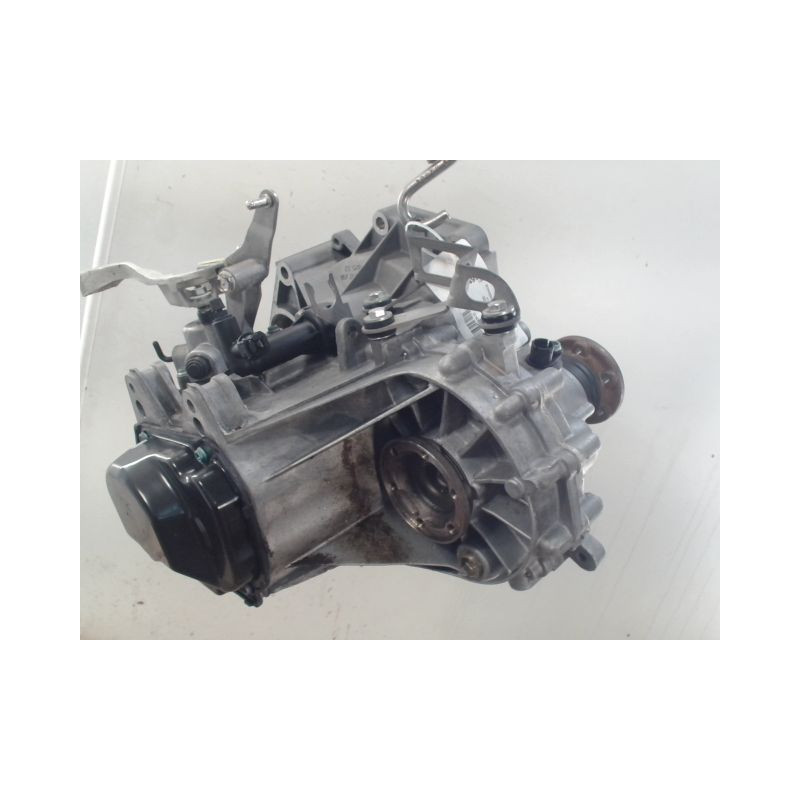 BOITE A VITESSE MECANIQUE VOLKSWAGEN POLO 1.4 16V