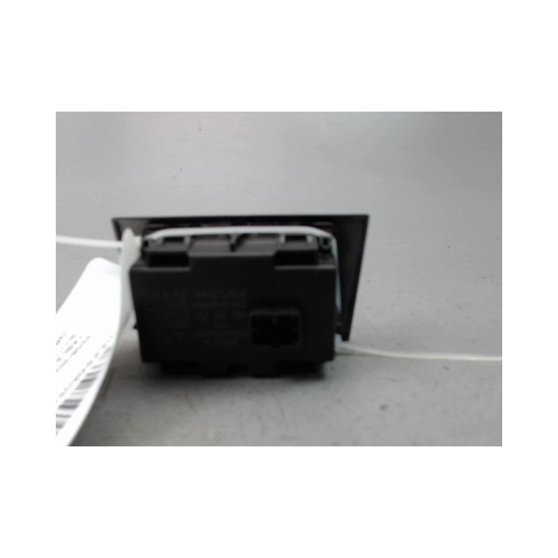 BOUTON DE WARNING VOLKSWAGEN GOLF