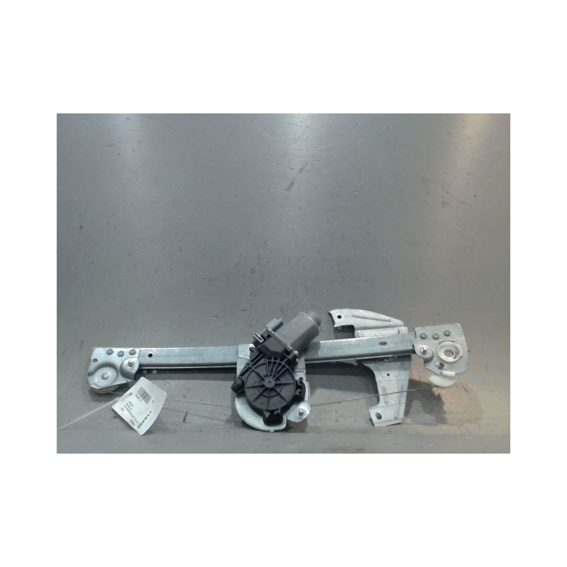 MECANISME+MOTEUR LEVE-GLACE AVANT DROIT PEUGEOT 107