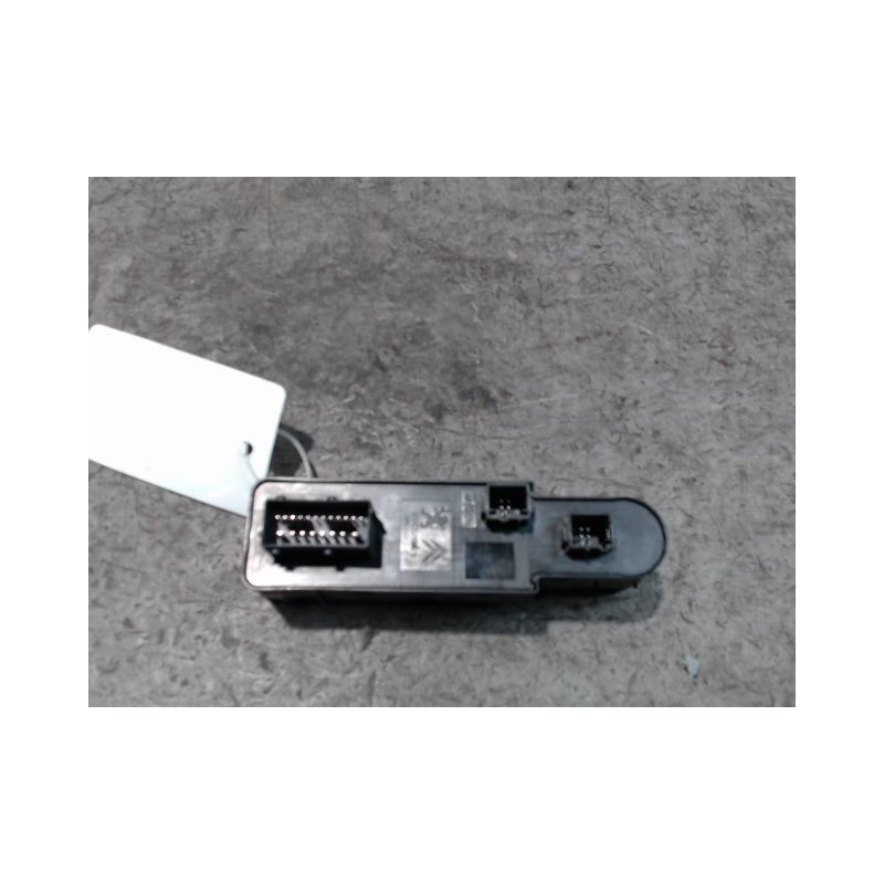 COMMANDE LEVE-GLACE PORTE AVG PEUGEOT 508 2010-