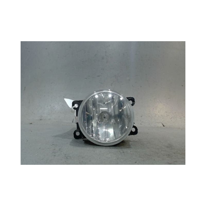PHARE ANTIBROUILLARD AVANT DROIT PEUGEOT 3008