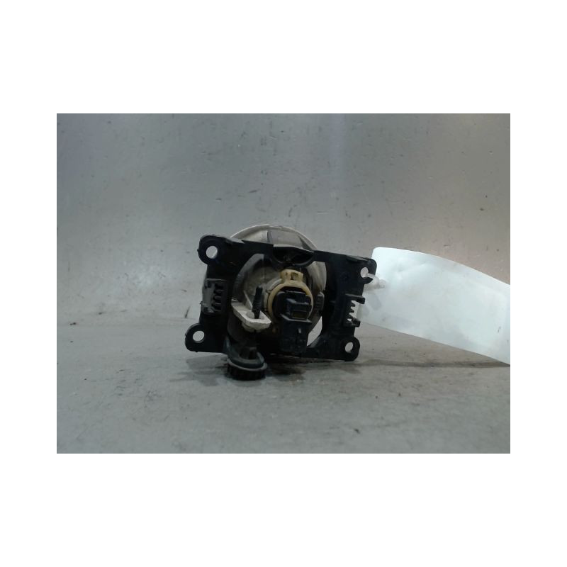 PHARE ANTIBROUILLARD AVANT DROIT PEUGEOT 3008