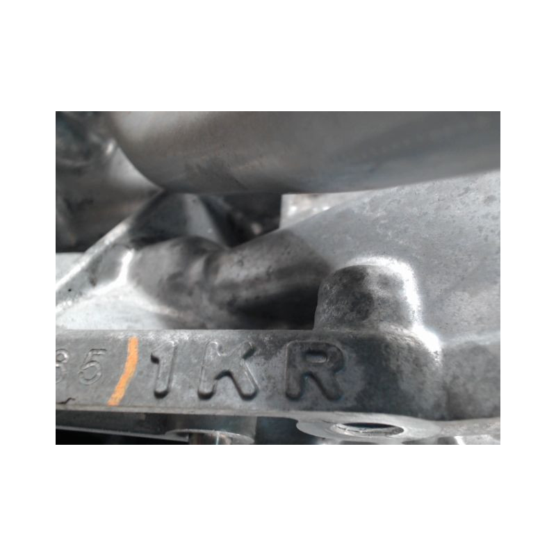 MOTEUR ESSENCE TOYOTA AYGO 1.0 VVTi 