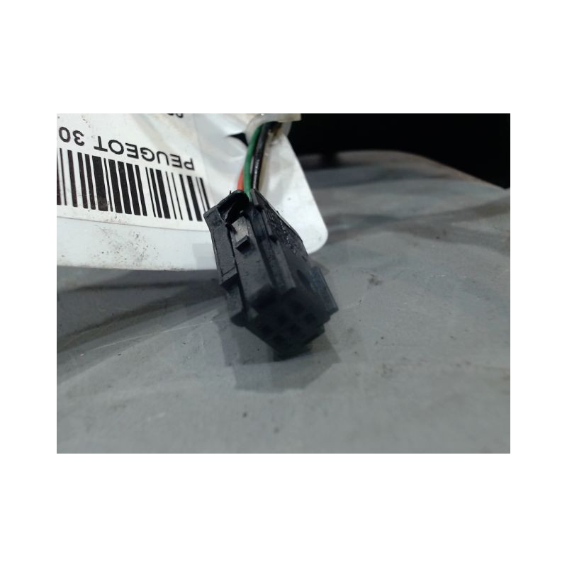 RETROVISEUR EXTERIEUR ELECTRIQUE DROIT PEUGEOT 307