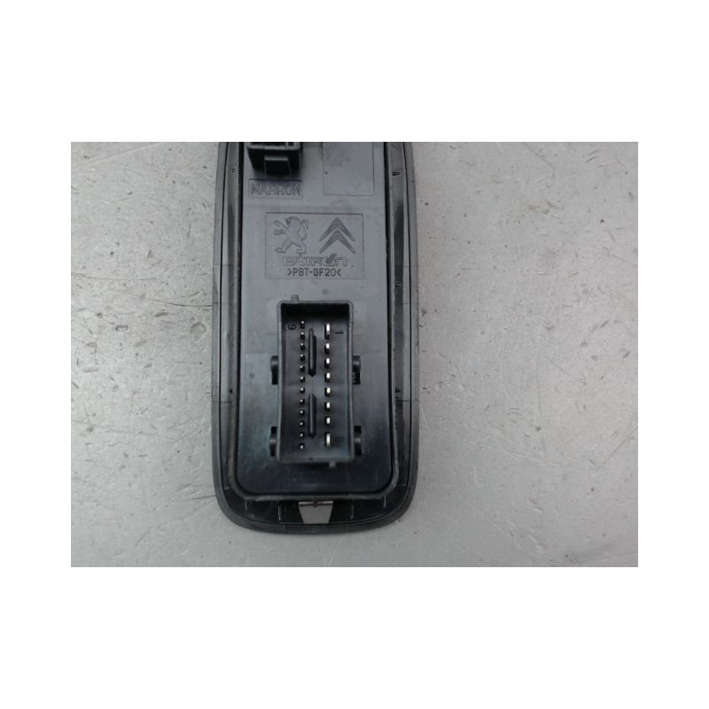 COMMANDE LEVE-GLACE PORTE AVG PEUGEOT 208 Phase 1 2012-...