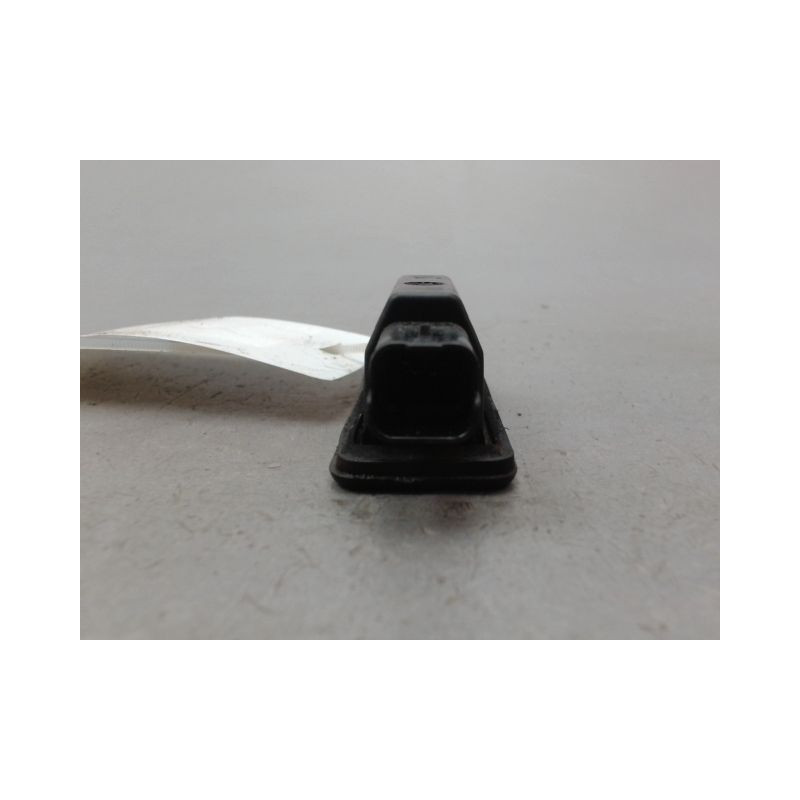 ECLAIREUR PLAQUE DE POLICE GAUCHE PEUGEOT 208 Phase 1 2012-...
