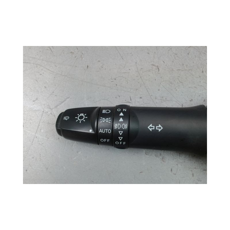 COMMANDE ECLAIRAGE PEUGEOT 4008