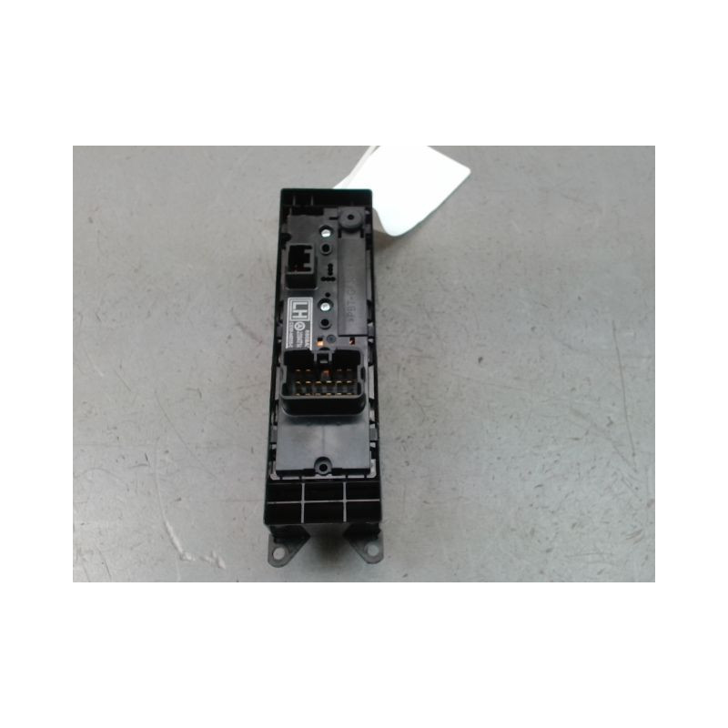 COMMANDE LEVE-GLACE PORTE AVG PEUGEOT 4008