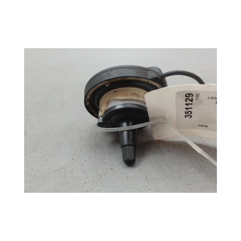 BOUCHON RESERVOIR A CARBURANT BMW X3 2006-