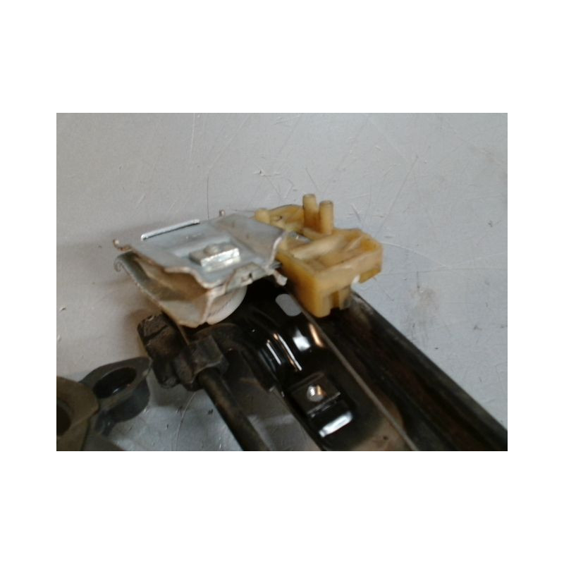 MECANISME+MOTEUR LEVE-GLACE AVANT GAUCHE SEAT IBIZA 2008-