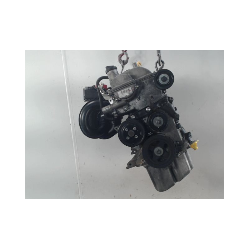 MOTEUR ESSENCE TOYOTA YARIS 1.3 VVT-i 