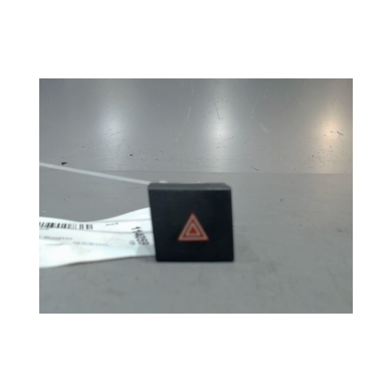 BOUTON DE WARNING PEUGEOT 508