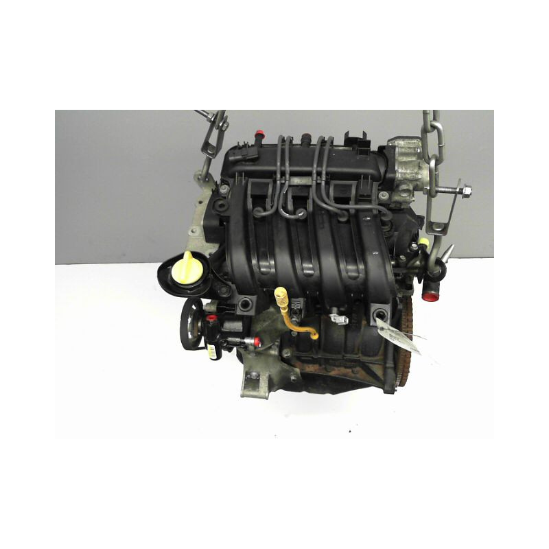 MOTEUR ESSENCE DACIA SANDERO 1.2 16V