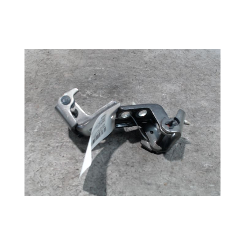 CHARNIÈRE PORTE ARD PEUGEOT 308 2011-