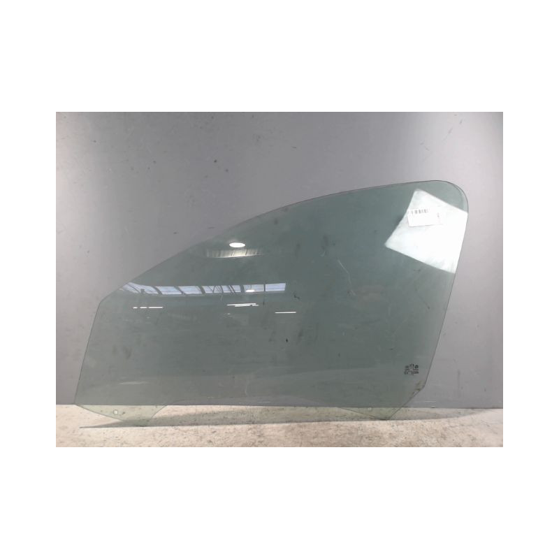 GLACE PORTE AVG PEUGEOT 206+ 2009-