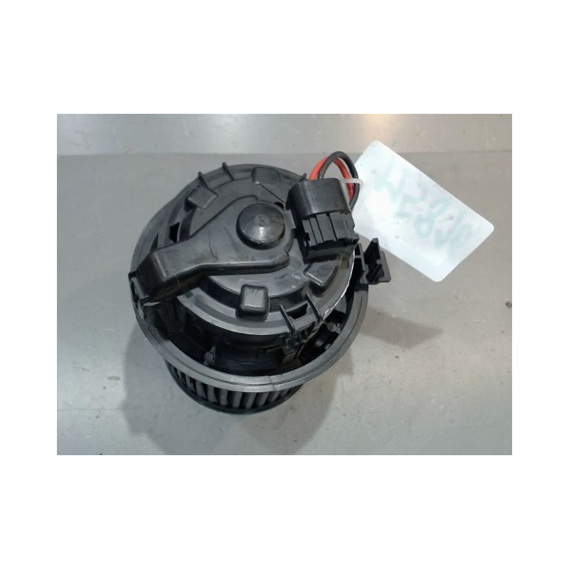 MOTEUR VENTILATEUR CHAUFFAGE PEUGEOT 208