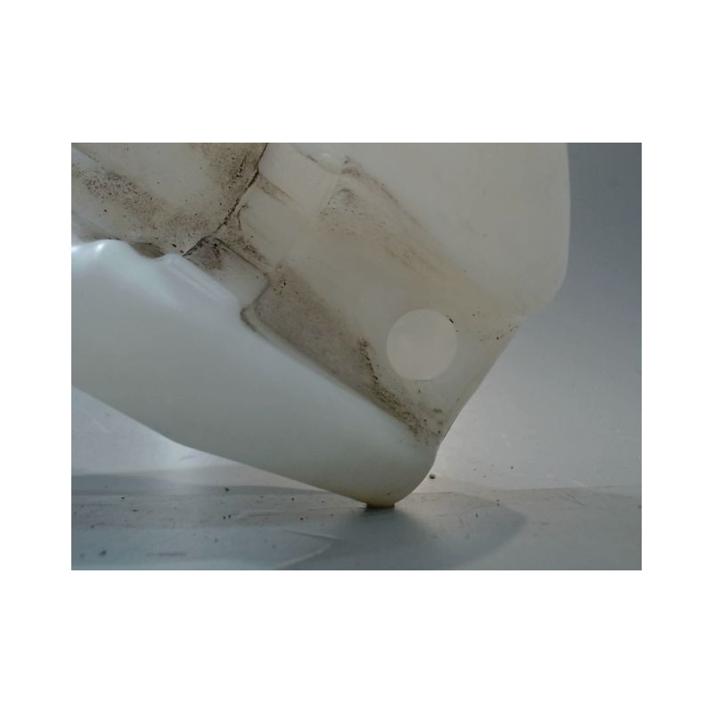 RESERVOIR LAVE-GLACE AVANT PEUGEOT 208