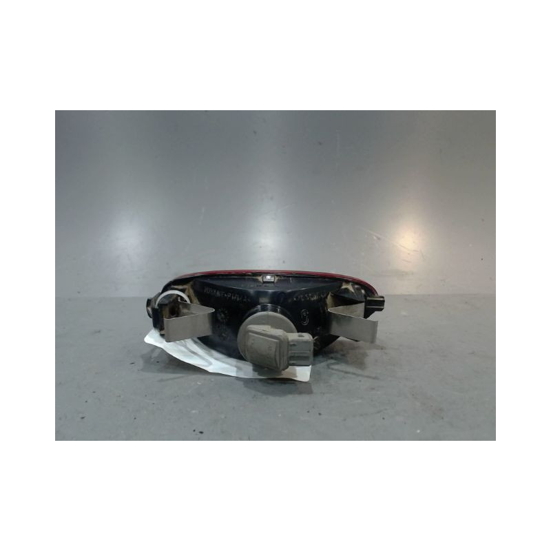 FEU BROUILLARD CENTRAL ARRIERE PEUGEOT 206