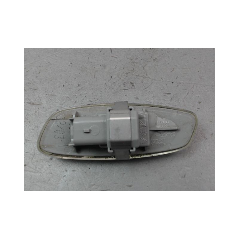 REPETITEUR RETROVISEUR DROIT PEUGEOT 308 2009-