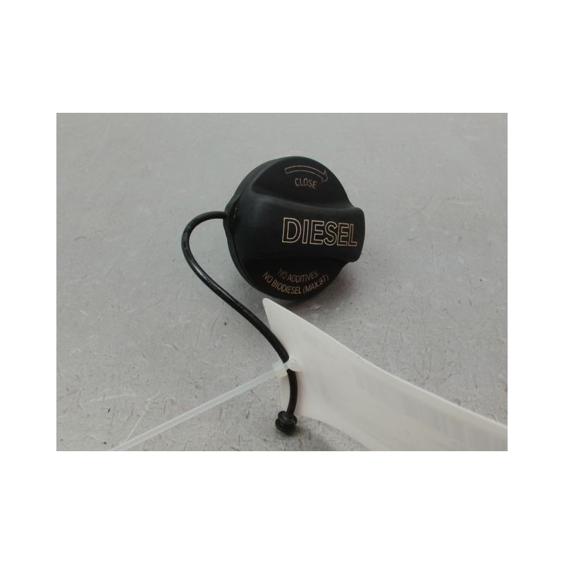 BOUCHON RESERVOIR A CARBURANT BMW X3 2006-