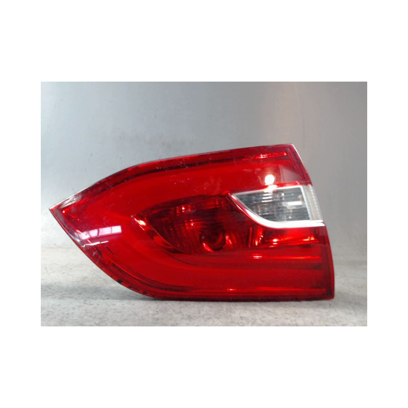FEU ARRIERE INTERIEUR GAUCHE PEUGEOT 308 SW 2008-