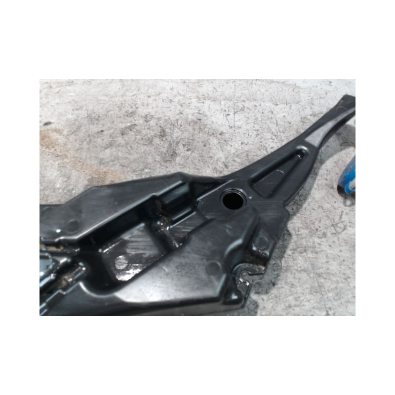 RESERVOIR LAVE-GLACE AVANT PEUGEOT 308 SW 2008-