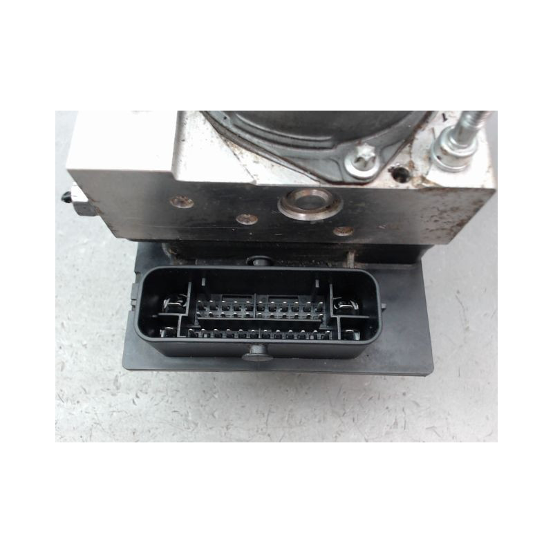 UNITE HYDRAULIQUE ABS PEUGEOT PARTNER FGT 2002-