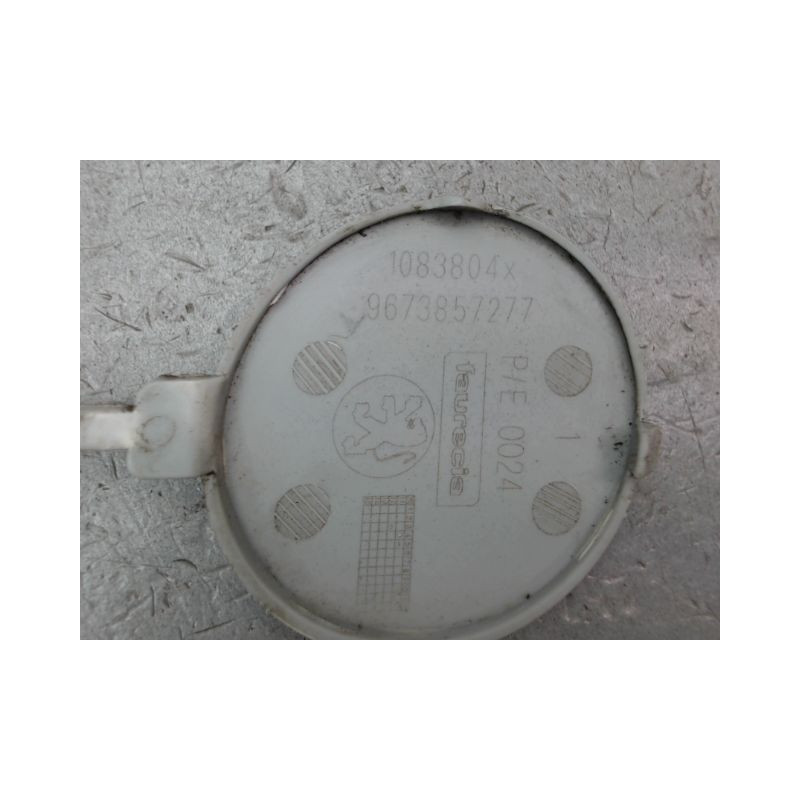 OBTURATEUR COUVRE CROCHET DE BOUCLIER AV PEUGEOT 208 Phase 1 2012-...