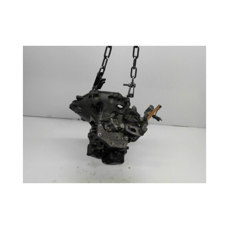 BOITE A VITESSE MECANIQUE OPEL CORSA 1.3 CDTI 
