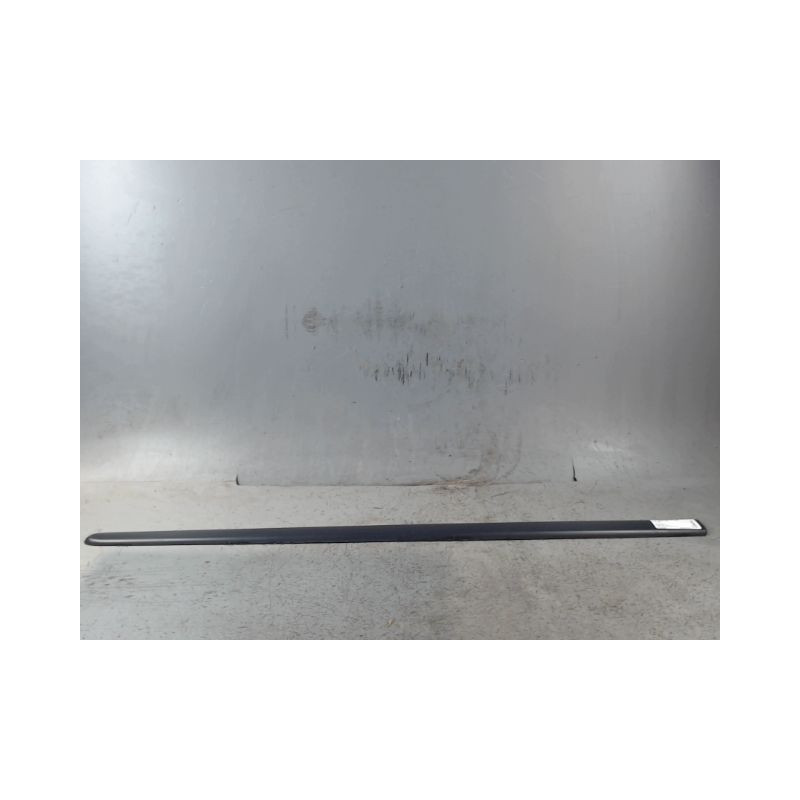 PROTECTION PORTE AVANT GAUCHE PEUGEOT 107 5P