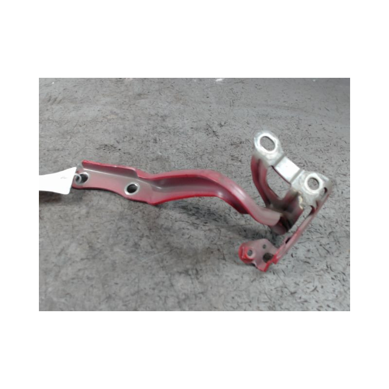 COMPAS GAUCHE CAPOT PEUGEOT 107 5P
