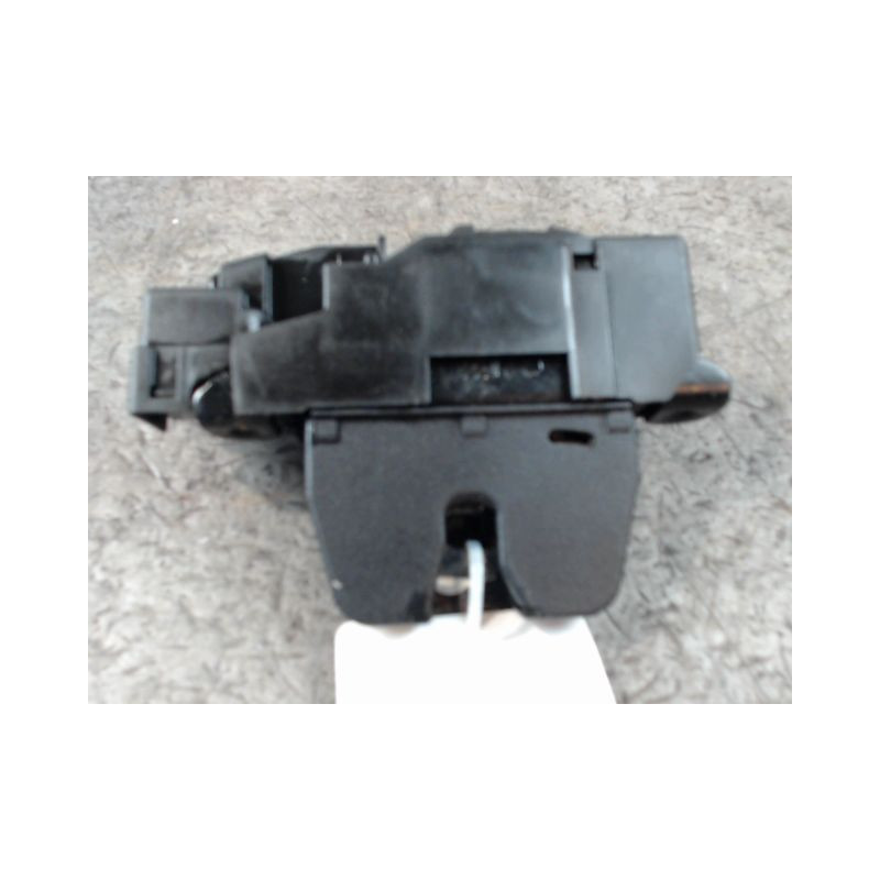 SERRURE HAYON  PEUGEOT 308 2011-