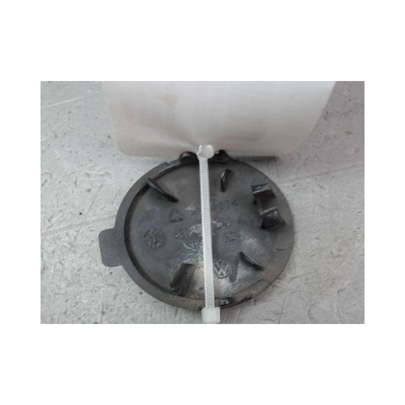 OBTURATEUR COUVRE CROCHET DE BOUCLIER AV VOLKSWAGEN POLO V 2009-...