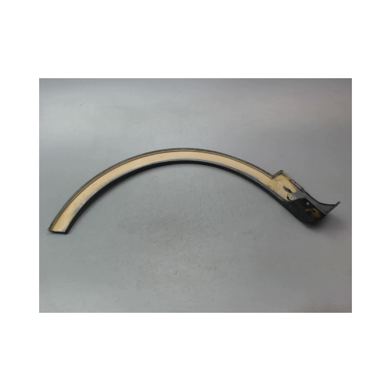 ELARGISSEUR AILE AVANT DROIT VOLKSWAGEN POLO IV Phase 2 (9N) 2005-2009