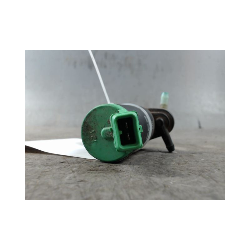 POMPE LAVE-GLACE AVANT PEUGEOT 206 SW 02-06