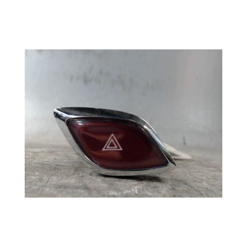 BOUTON DE WARNING CITROEN C3 2009-