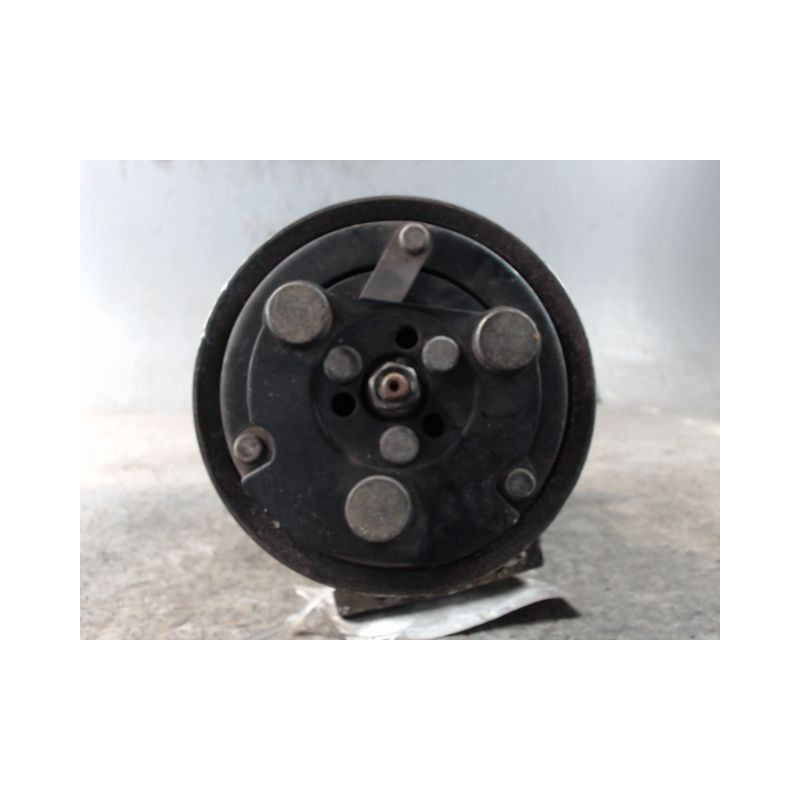 COMPRESSEUR AIR CONDITIONNE MINI MINI 2010-