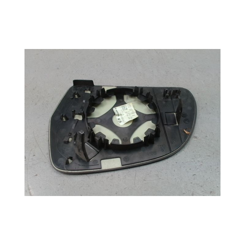 GLACE RETROVISEUR EXT D AUDI A4 BERL. III Phase 1 2008-2011