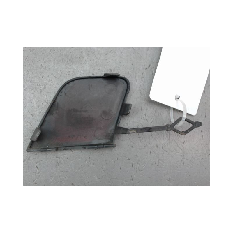 OBTURATEUR COUVRE CROCHET DE BOUCLIER AV PEUGEOT 2008 Phase 1 2013-...
