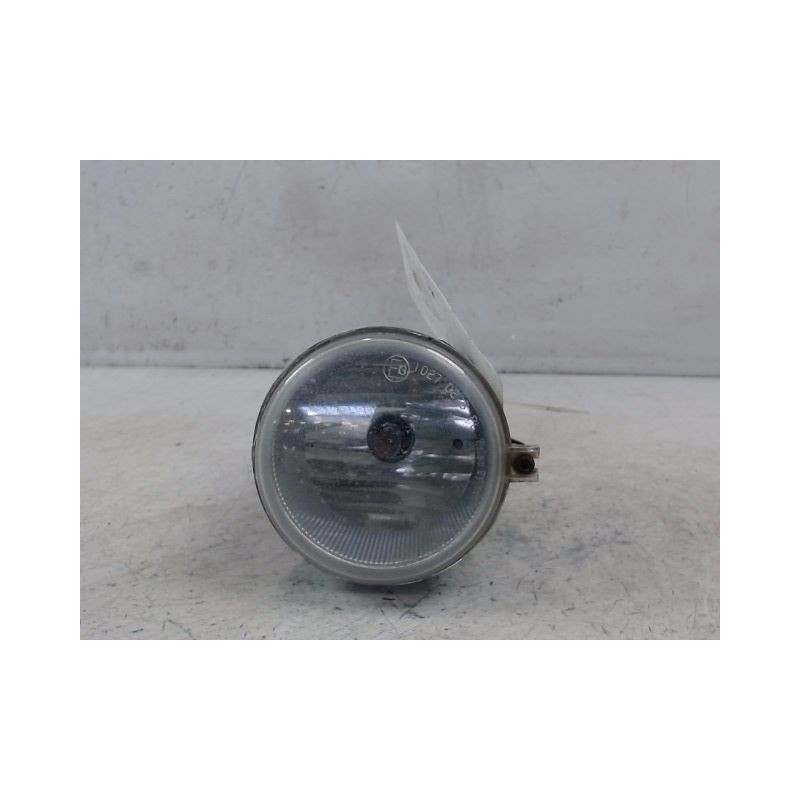 PHARE ANTIBROUILLARD AVANT DROIT CHRYSLER G.VOYAGER