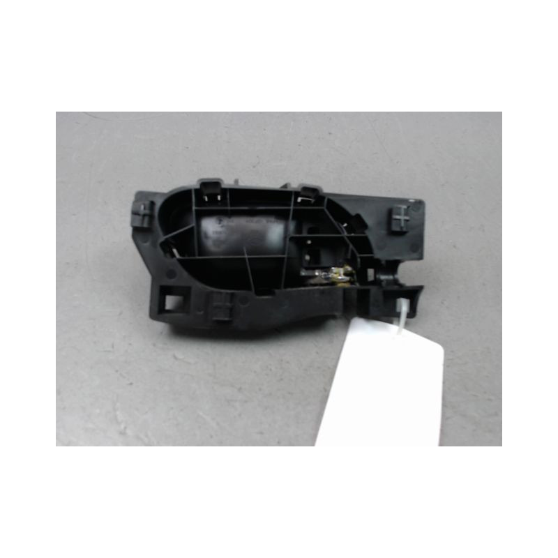 POIGNEE INTERIEURE PORTE ARRIERE GAUCHE PEUGEOT 308 2009-
