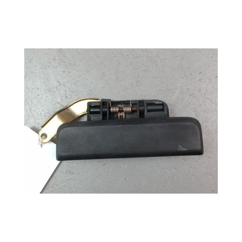 POIGNEE EXTERIEURE PORTE AVANT DROIT PEUGEOT 106 Phase 2 1996-2003
