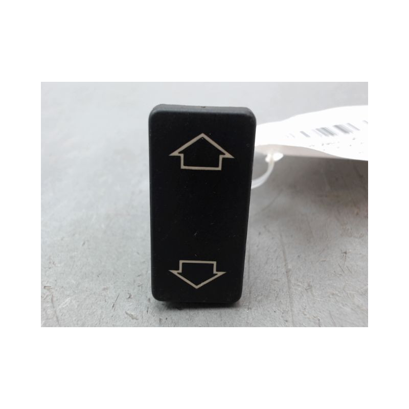 COMMANDE LEVE-GLACE PORTE AVG PEUGEOT 106 Phase 2 1996-2003