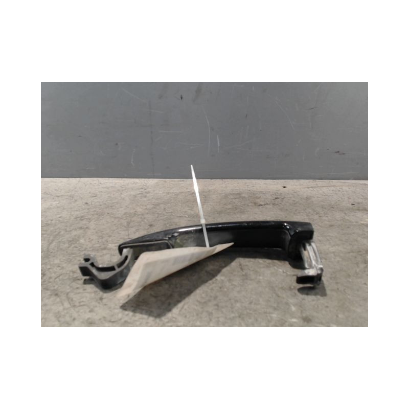 POIGNEE EXTERIEURE PORTE AVANT GAUCHE PEUGEOT 308 SW 2008-
